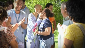 Un hospital organiza una 'boda exprés' para un paciente en cuidados paliativos