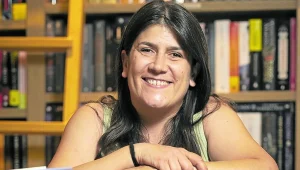 «Se me ocurren mil cosas antes que mutilar un libro»