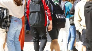 Uno de cada cuatro jóvenes LGTBI ha sufrido acoso en su etapa escolar