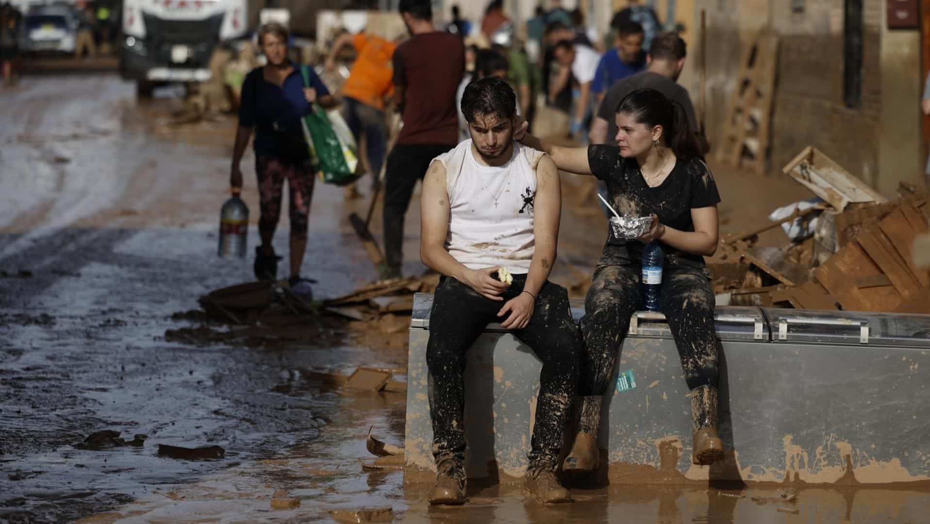 Los psicólogos se movilizan por la DANA: «La salud mental es igual de importante que tener luz y agua»