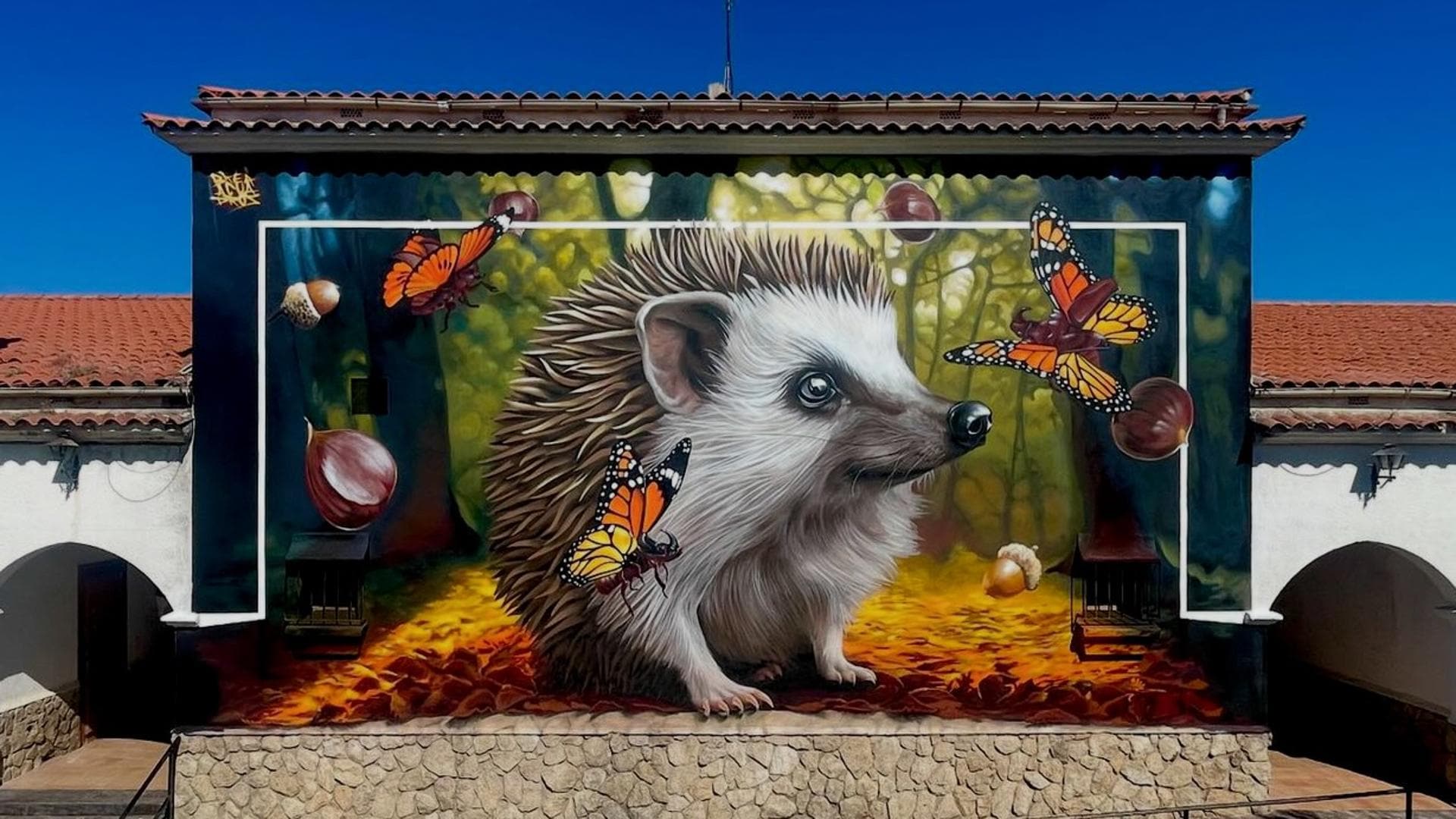 El mural 'Erizo mágico' de Tejeda de Tiétar, entre los 10 mejores del mundo