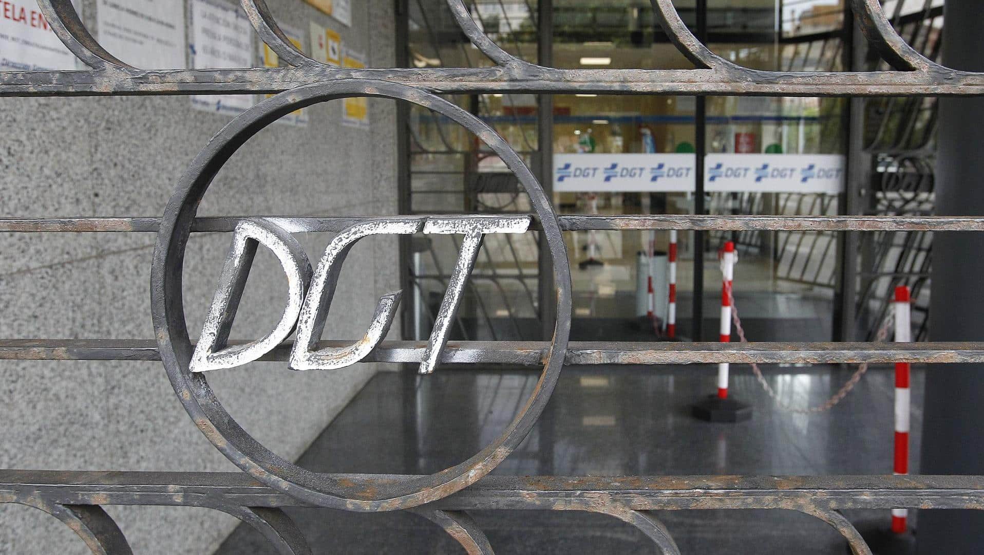 Cuidado si tomas estos medicamentos: la DGT podría no renovarte el carnet de conducir