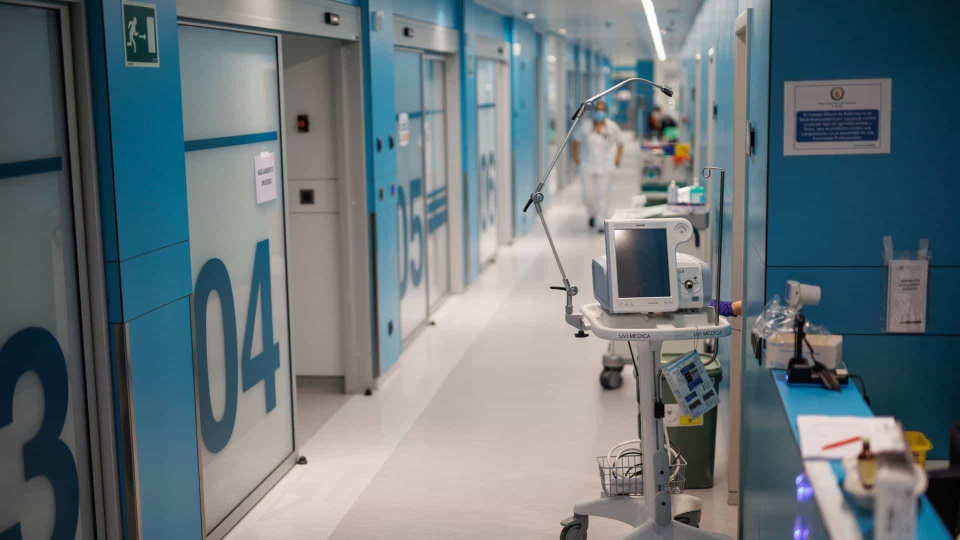El repunte de los virus respiratorios aumenta la presión sobre los hospitales