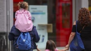 La Seguridad Social dará mil euros a las familias con hijos nacidos a partir de 2007 que cumplan estos requisitos