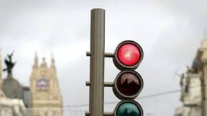 El futuro del tráfico: Semáforos con IA para reducir atascos