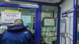 Tres afortunados se llevan más de 37.000 euros en La Primitiva del lunes