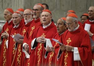 El nuevo Papa tendrá que afrontar el riesgo de quiebra del Vaticano