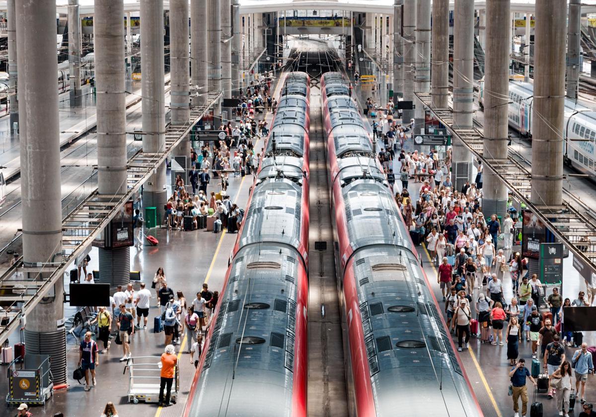 Restablecida la circulación de trenes entre Madrid y Andalucía tras desalojar a los pasajeros atrapados desde anoche