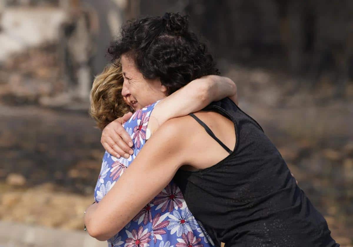 El incendio que devora Las Médulas: «No ardió el pueblo entero de casualidad»