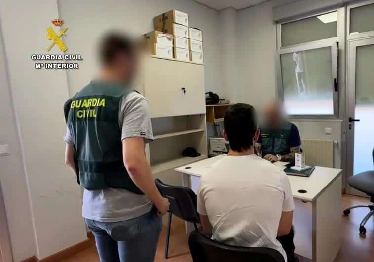Dos detenidos por grabar imágenes de contenido sexual a 27 amigas, compañeras de piso y parejas