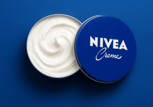 Vladimir Sánchez, Químico: aclara si la mítica crema Nivea de lata azul es recomendable para el rostro