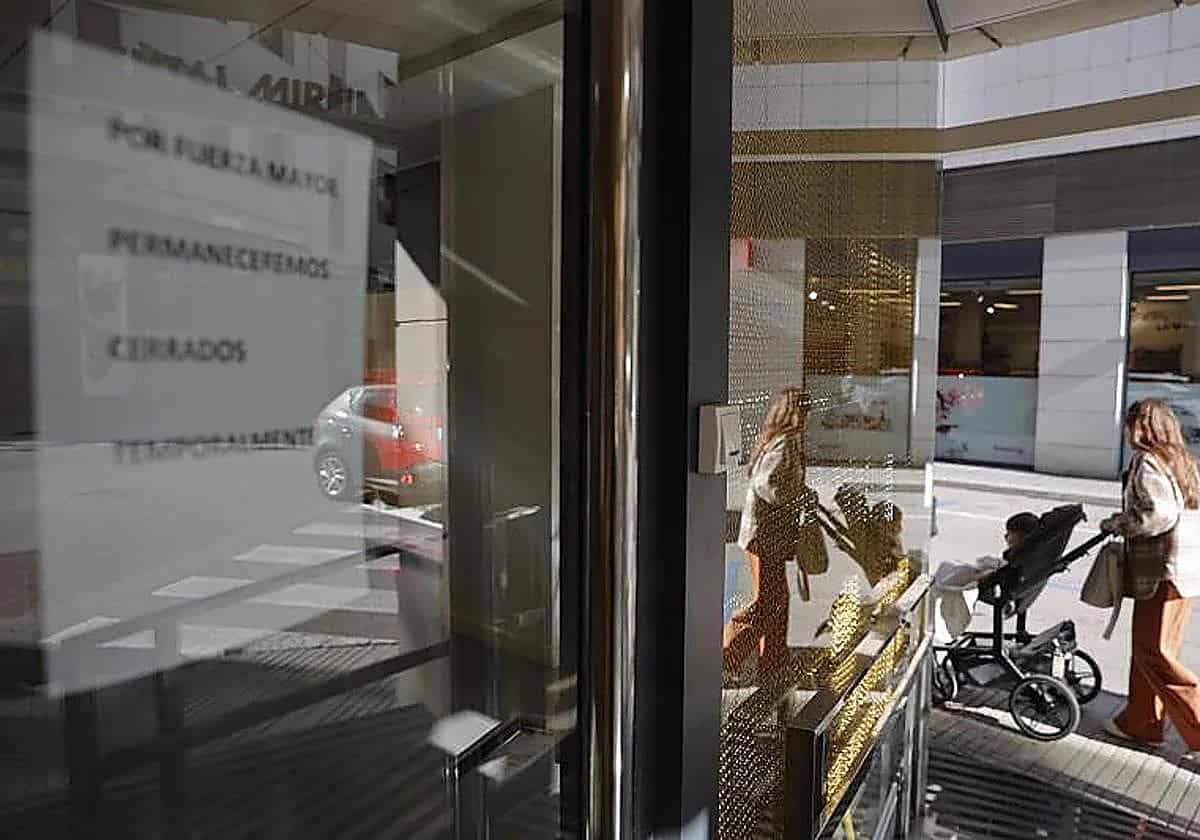 La clínica dental de Alzira donde fue atendida la niña fallecida no tenía autorización para sedaciones por vía intravenosa