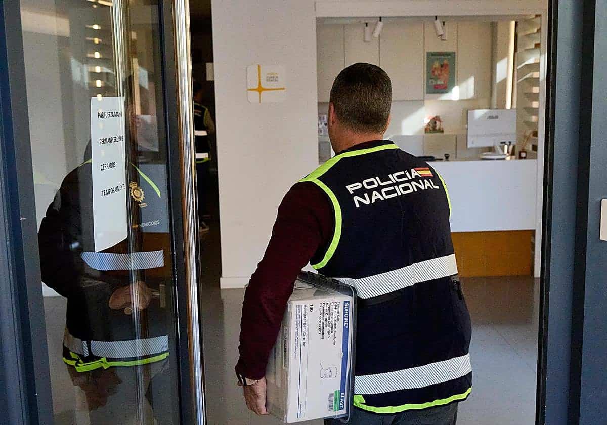 Sale del hospital la niña de cuatro años atendida en la clínica dental de Valencia investigada por una muerte