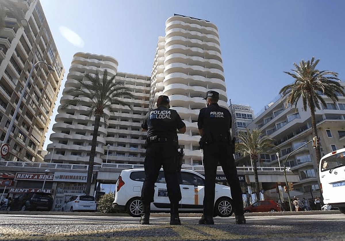 Detenido un joven por apuñalar con un cuchillo a su abuelo y a su padre en Palma