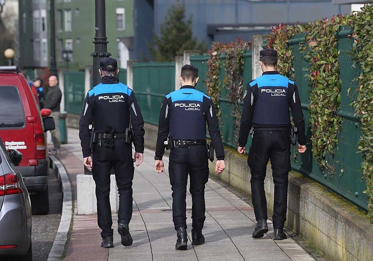 ¡Impactante! Joven de 19 años cae de un tercer piso en Oviedo tras ...