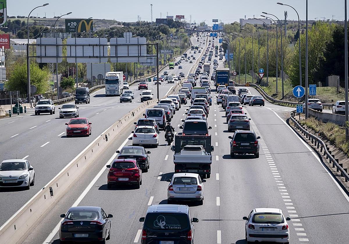 El primer trimestre del año cierra con 56 muertos menos en carretera, cifra récord desde 2021