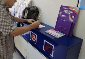 El sorteo de Euromillones deja un nuevo millonario este viernes y un bote de 105 millones de euros