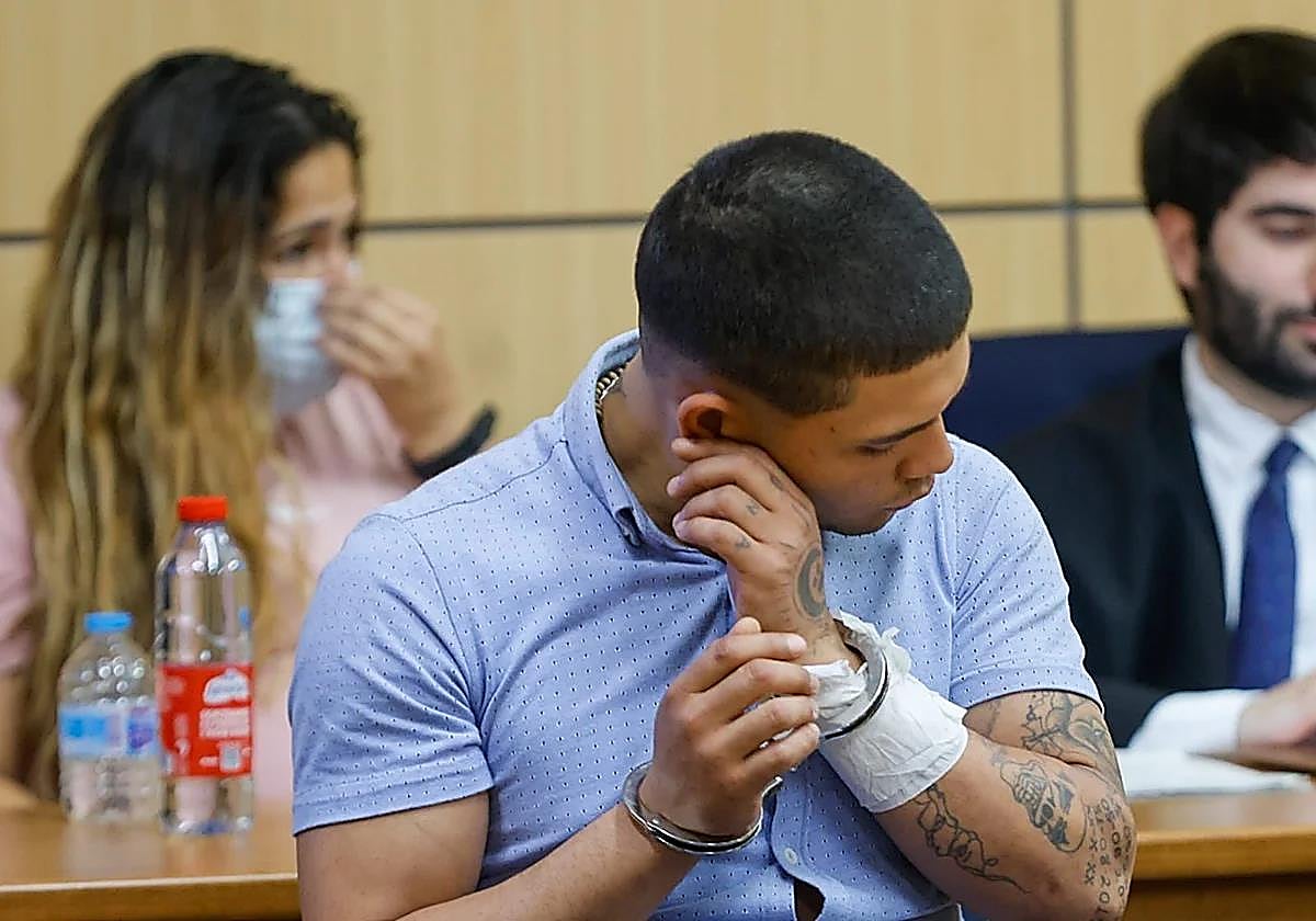 A juicio por el crimen del asesor inmobiliario de Manises: una prostituta, torturas con amoníaco y 126.000 euros tras un bizum