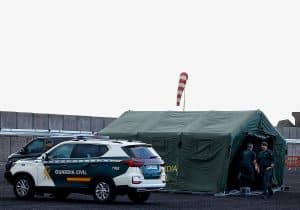 España activa un operativo inédito y blindado para evacuar a los pasajeros del crucero del hantavirus