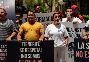 Trabajadores del puerto de Granadilla «no irán a trabajar este domingo» por la llegada del MV Hondius