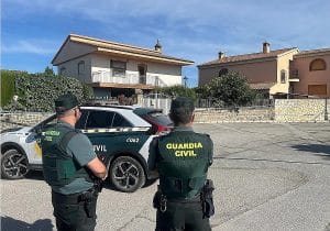 Detenido por apuñalar a la mujer hallada muerta en Ogíjares y luego quemar la casa