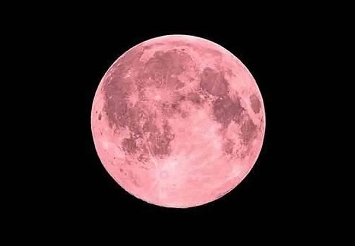 Luna de Fresa 2026: cómo y cuándo ver la luna llena más esperada de junio