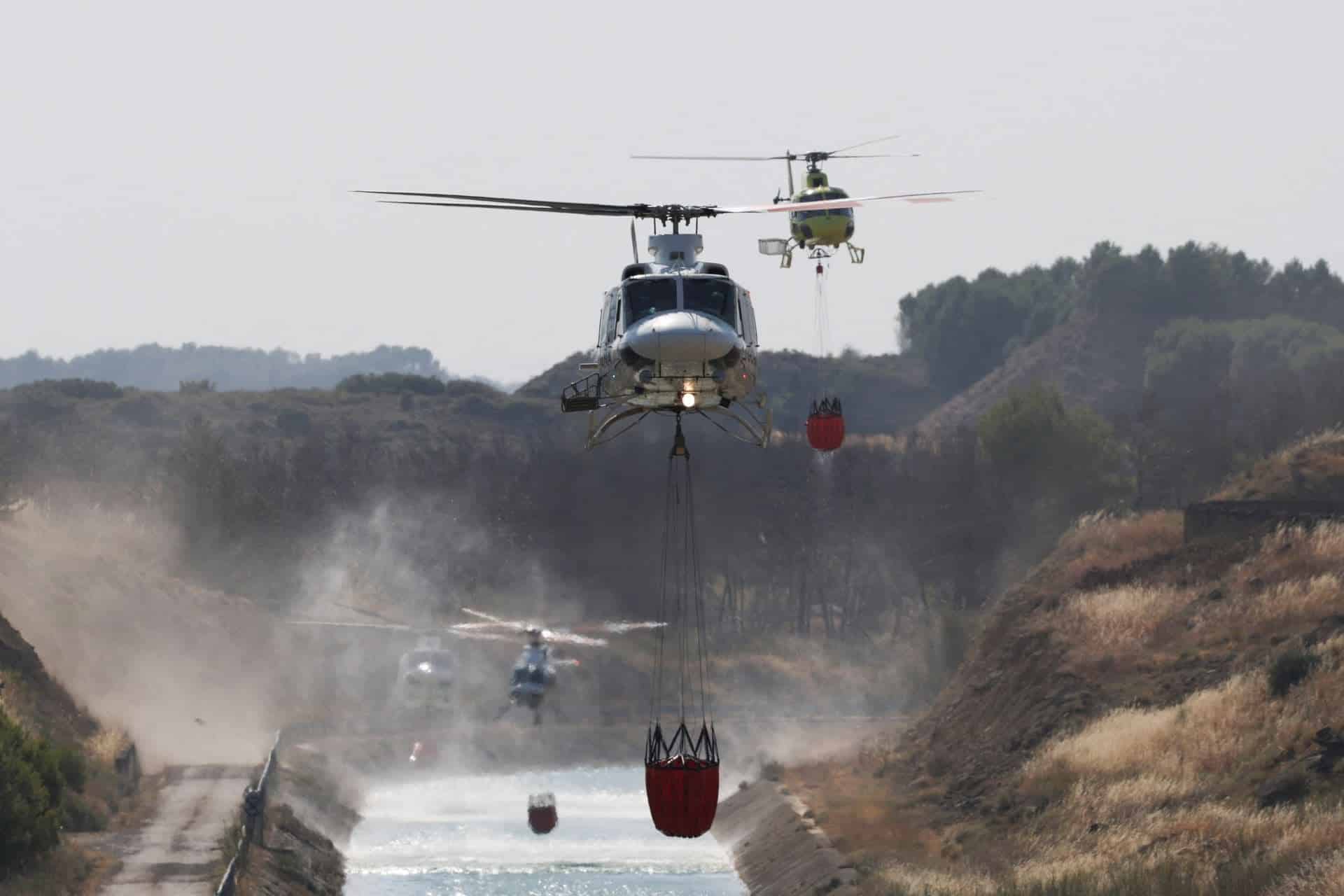 El incendio forestal de Zaragoza mantiene a cinco municipios desalojados y arrasa 15.400 hectáreas