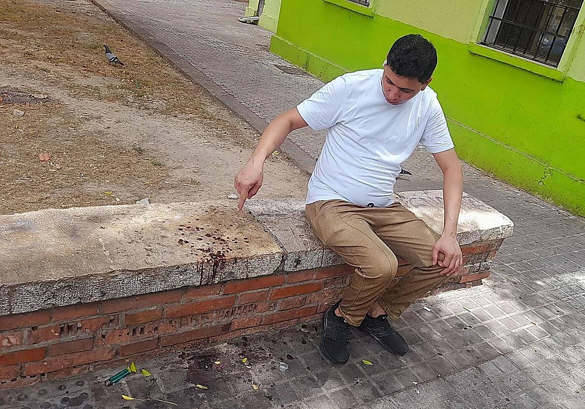 Cuatro heridos a cuchilladas y sillazos tras una disputa en un kebab de Valencia