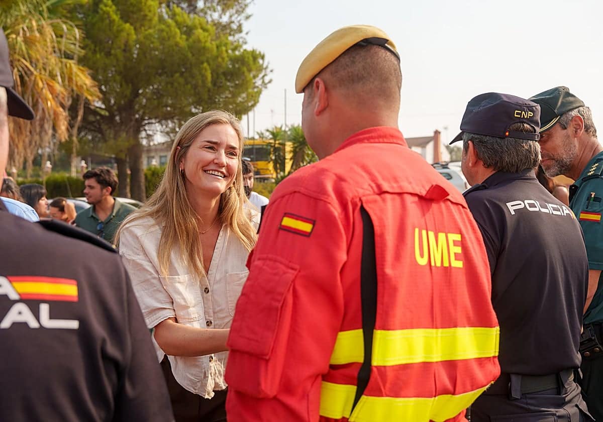 Sara Aagesen: «Con un alto índice de incendios forestales, llamo a la máxima precaución el día del eclipse»