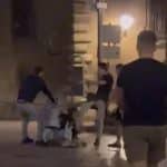 Brutal agresión a dos miembros de un colectivo de izquierdas en las fiestas de Oviedo al grito de «arriba España»