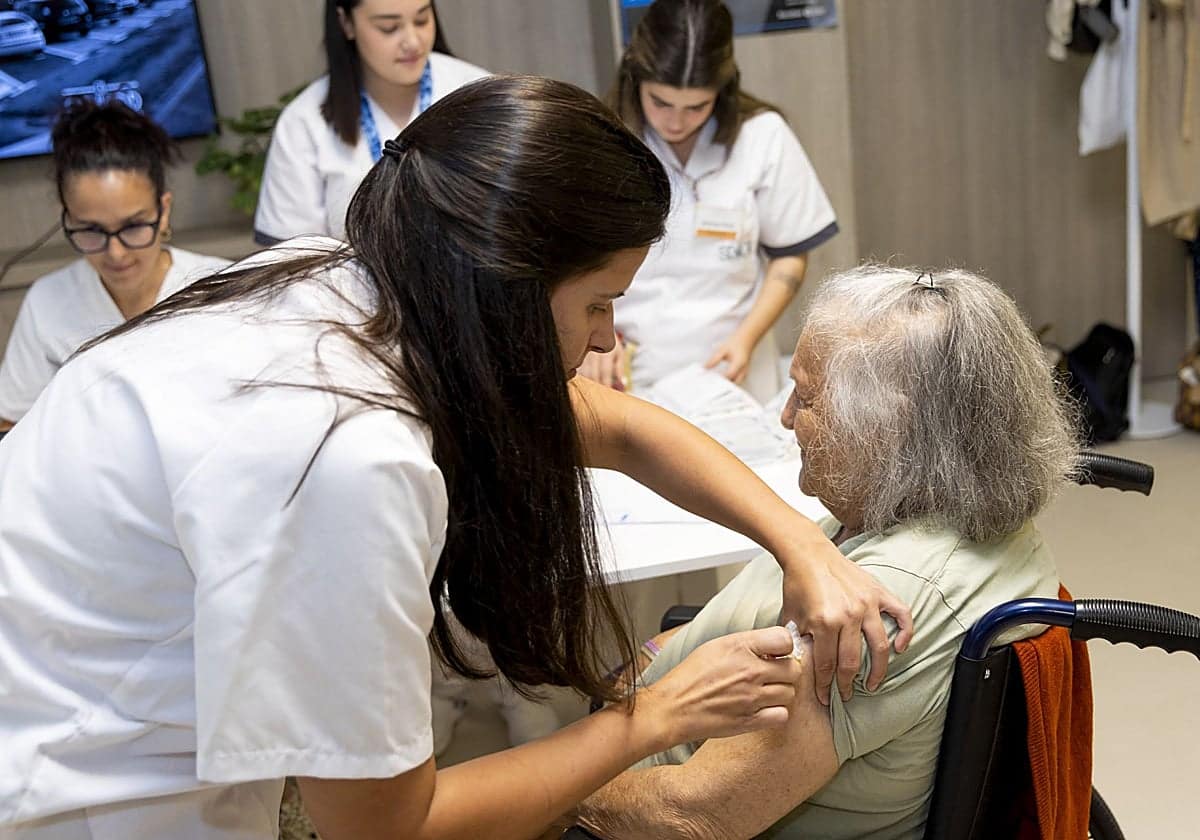 Las infecciones respiratorias entran en fase epidémica por el aumento de la covid-19